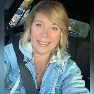 Meet your Posher, Bonnie